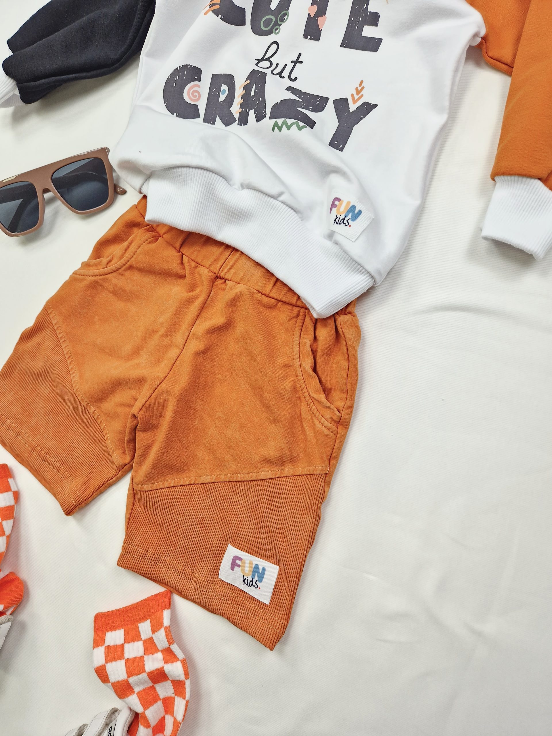 Szorty FUN KIDS dekatyzowane POMARAŃCZOWE - obrazek 4