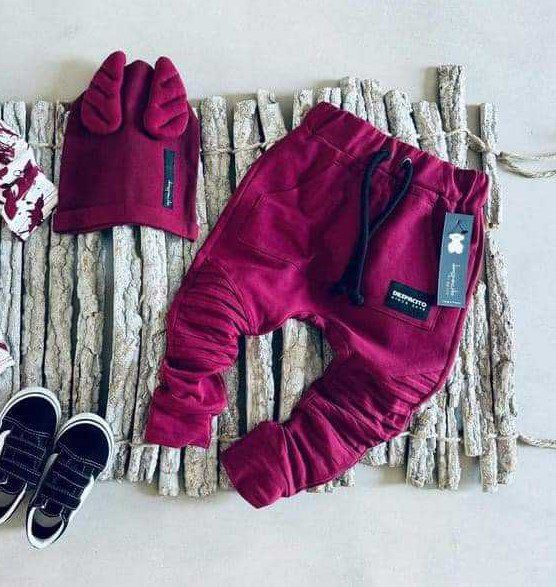 CZAPKA Despacito Wings – kolor bordowy