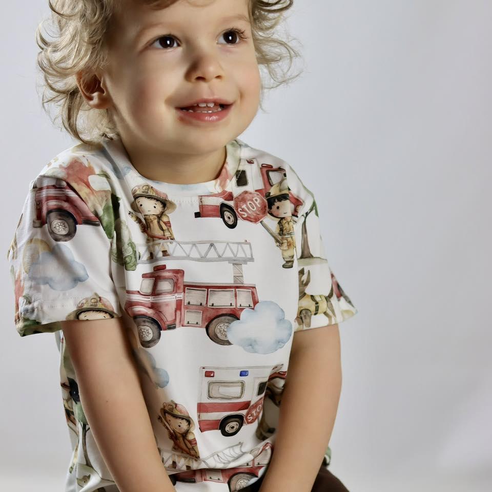 T-shirt CHRISMA – STRAŻAK biały