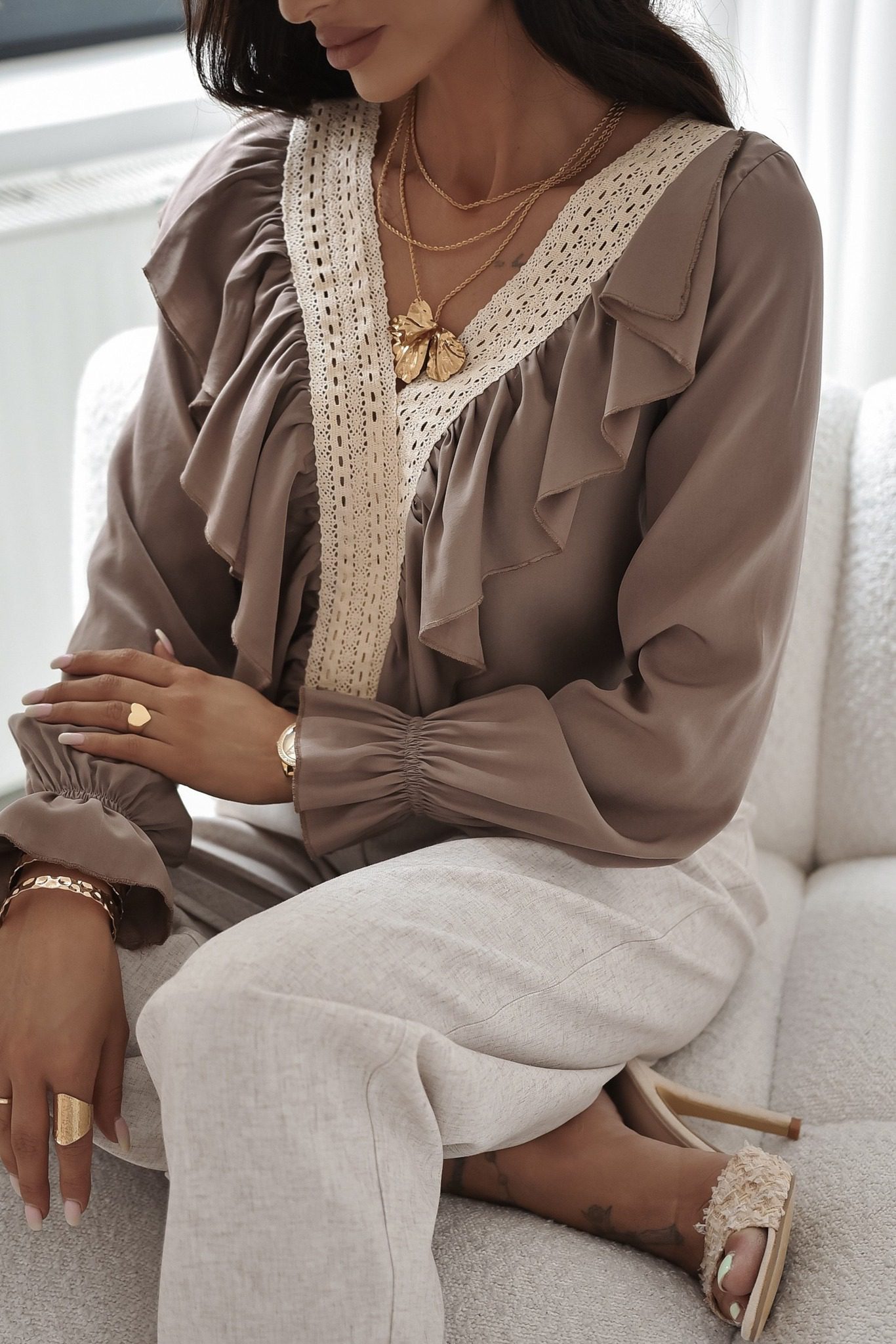 Bluzka damska z żabotem XANA