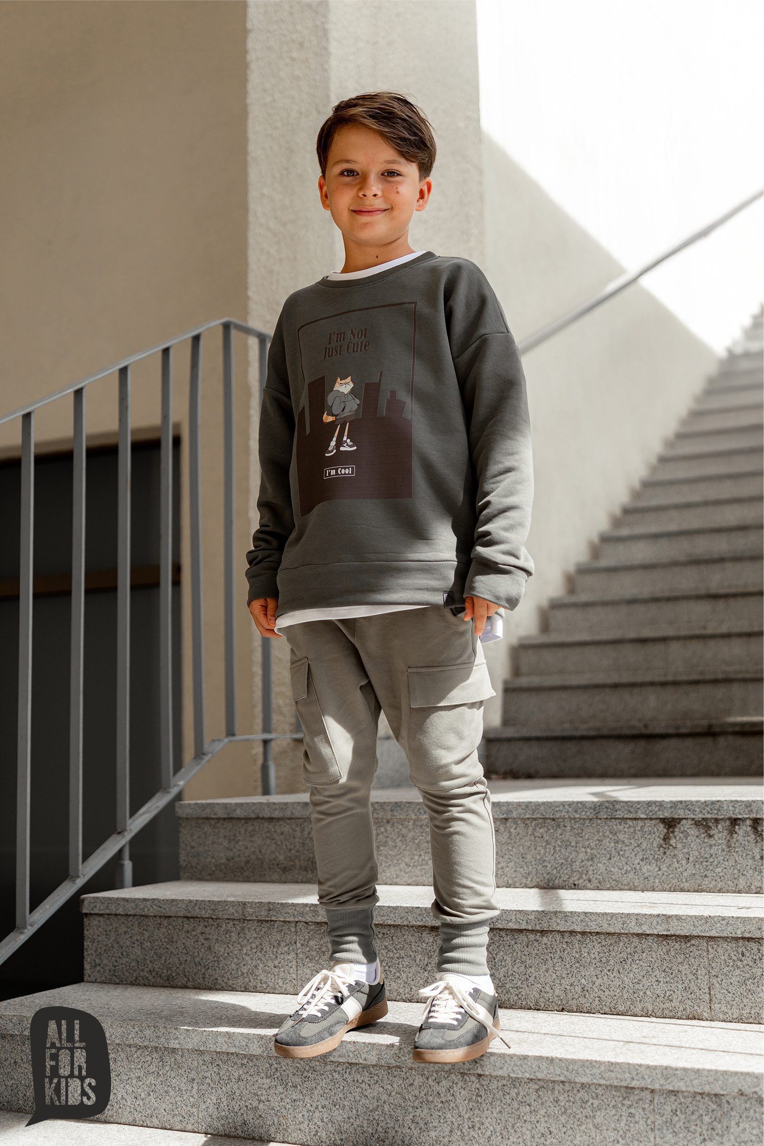 Spodnie dresowe All for kids – khaki