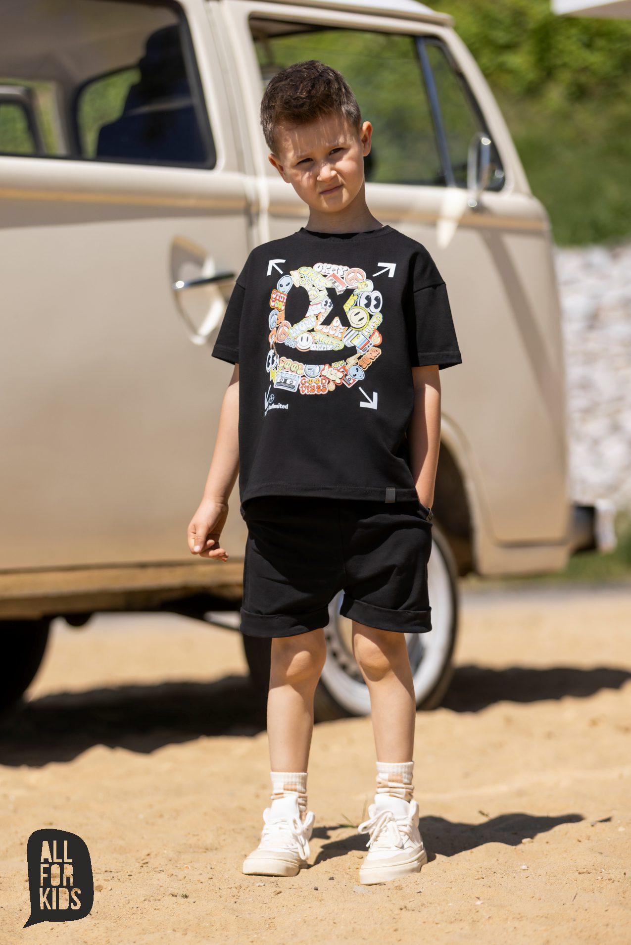 T-shirt , bluzka All for kids - czarna buźka - obrazek 3