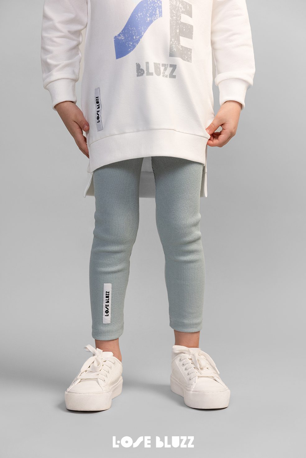 Getry / legginsy dla dziewczynki – miętowe prążkowane – Loose Bluzz