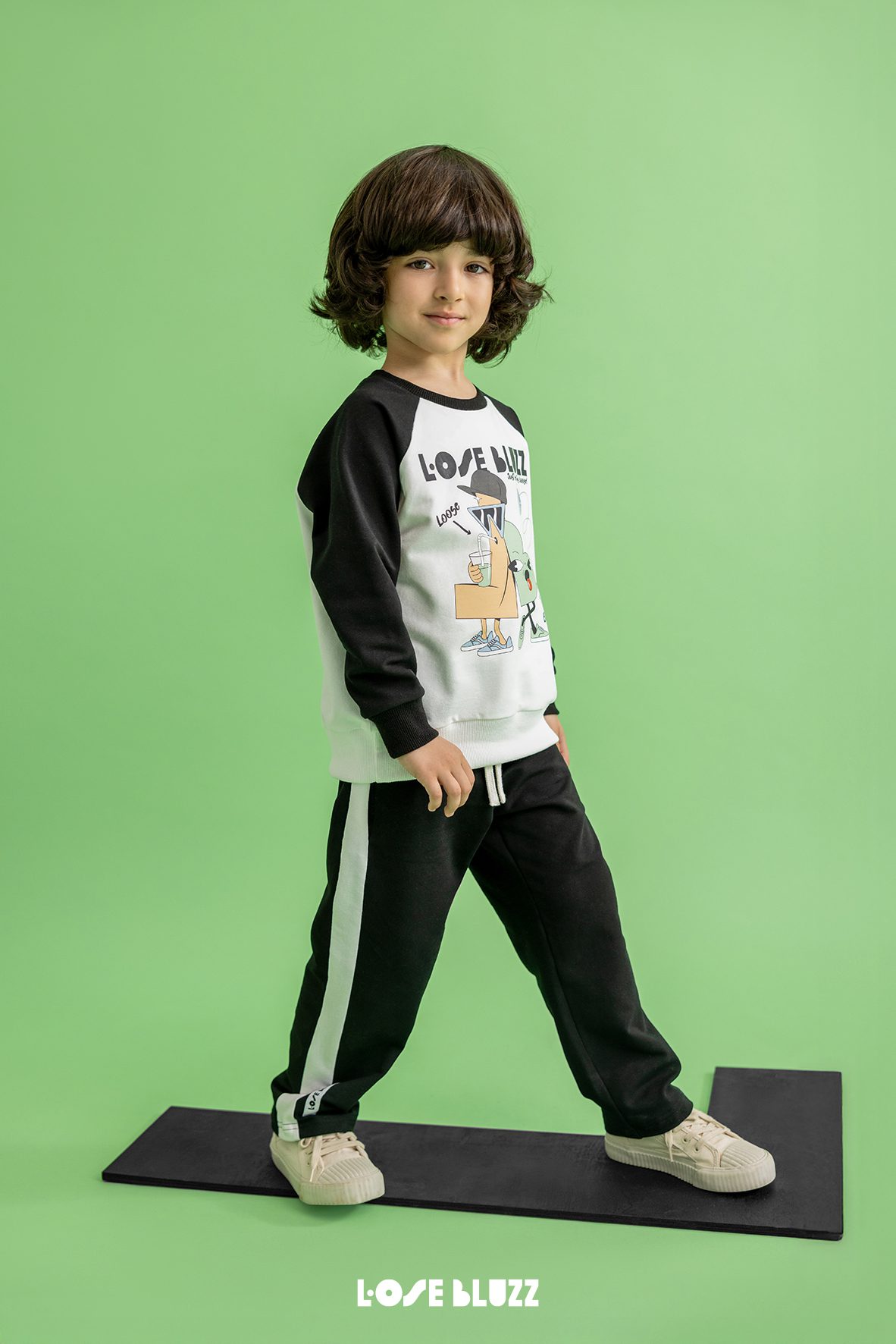 Spodnie dresowe LOOSE BLUZZ – czarne