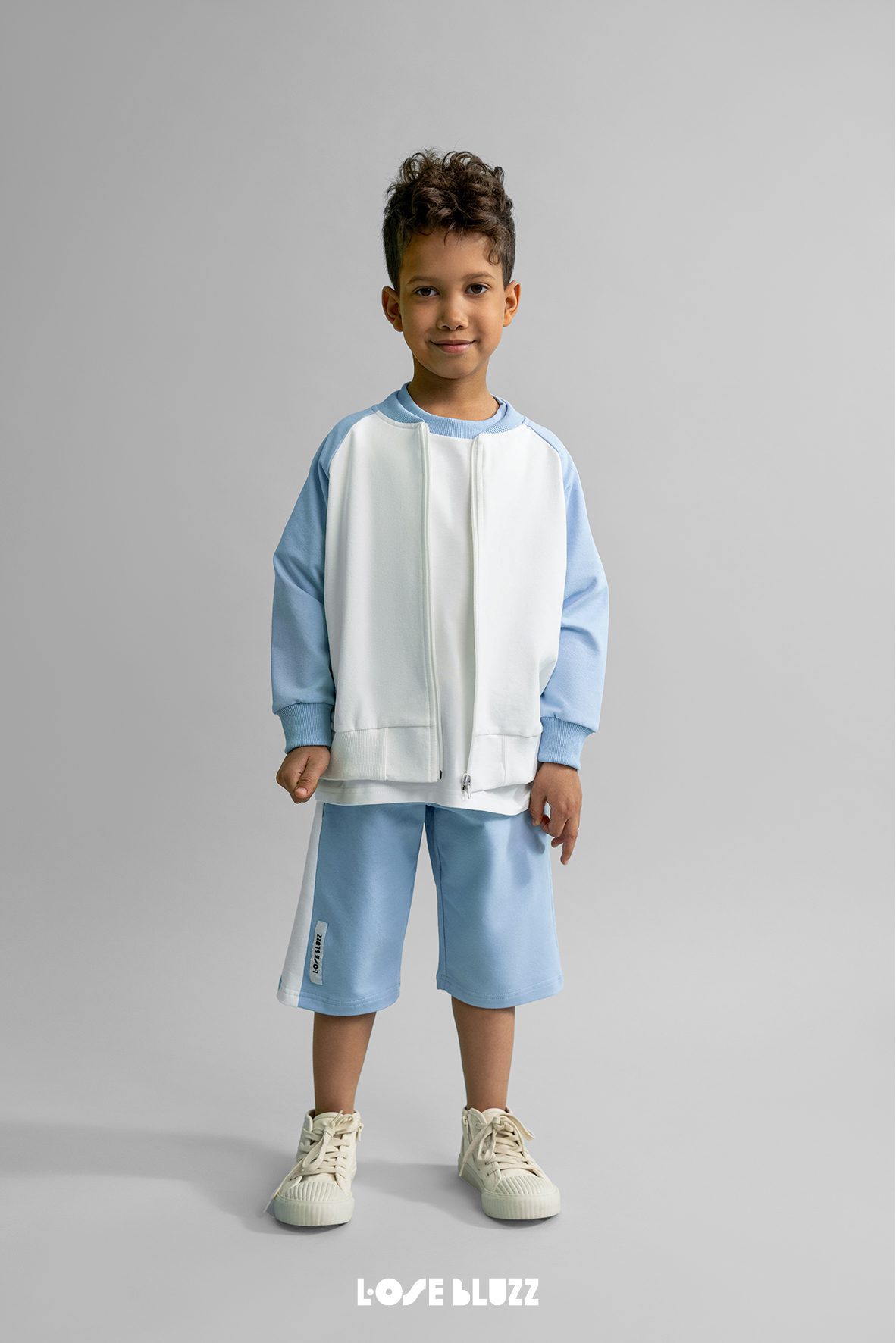 Bluza rozpinana LOOSE BLUZZ śmietankowo-niebieska - obrazek 4