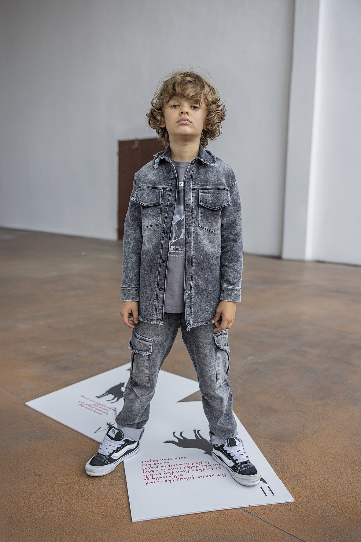 Koszula  jeansowa chłopięca szara MASHMNIE