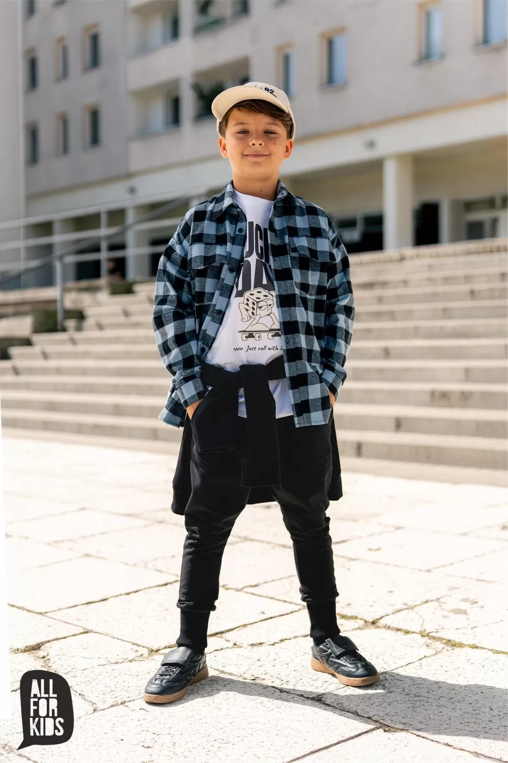 Spodnie dresowe All for kids – CZARNY