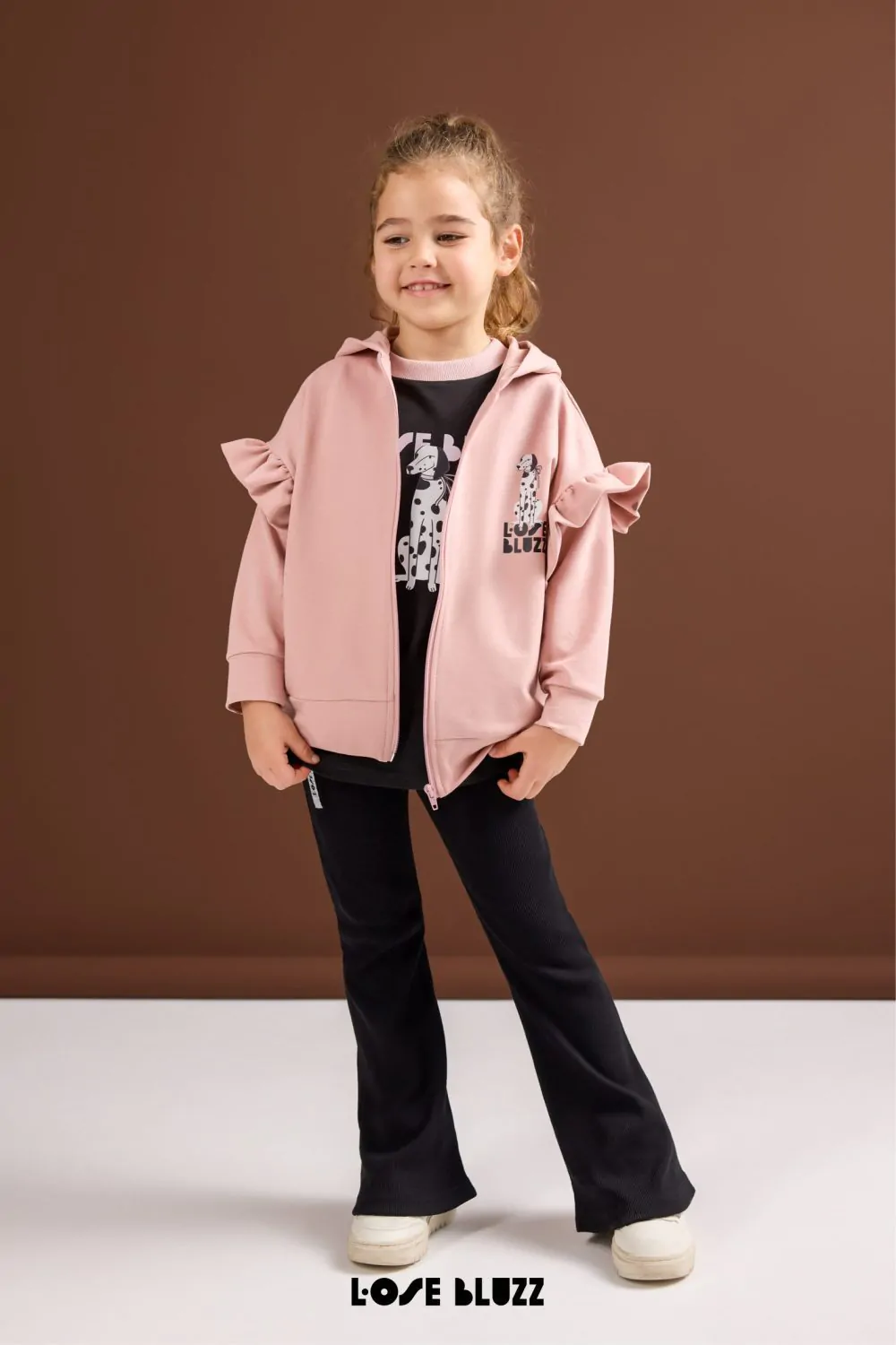 Bluza różowa z kapturem dla dziewczynki - Loose Bluzz